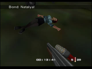 GoldenEye 007 sur Nintendo 64 - 00 Agent Mission 6 : St. Petersburg - part i : Statue Park