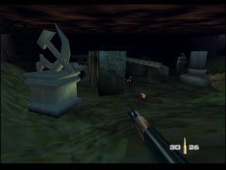 GoldenEye 007 sur Nintendo 64 - 00 Agent Mission 6 : St. Petersburg - part i : Statue Park