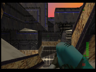 PerfectDark 007 sur Nintendo 64 - Agent Mission 9 : Skedar - part 1 : Skedar Ruins: Battle Shrine PerfectDark 007 sur Nintendo 64 - Agent Mission 9 : Skedar - part 1 : Skedar Ruins: Battle Shrine